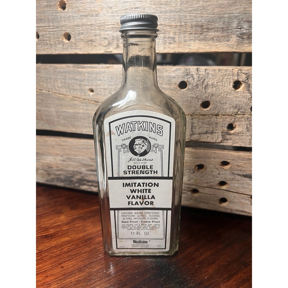 Watkins Bottle Imitation Vanilla Extract 11 Fl oz Vintage Screw Top Made In USA